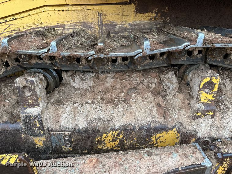 image for item EK9881 2007 John Deere 950J  dozer