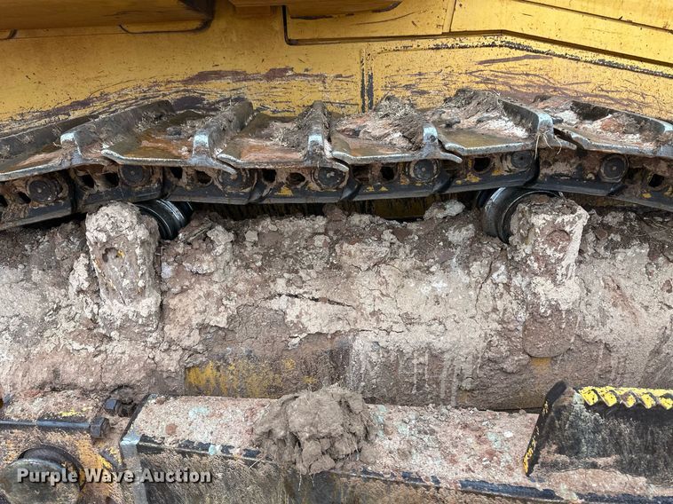 image for item EK9881 2007 John Deere 950J  dozer