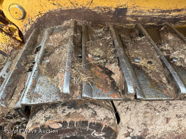 image for item EK9881 2007 John Deere 950J  dozer