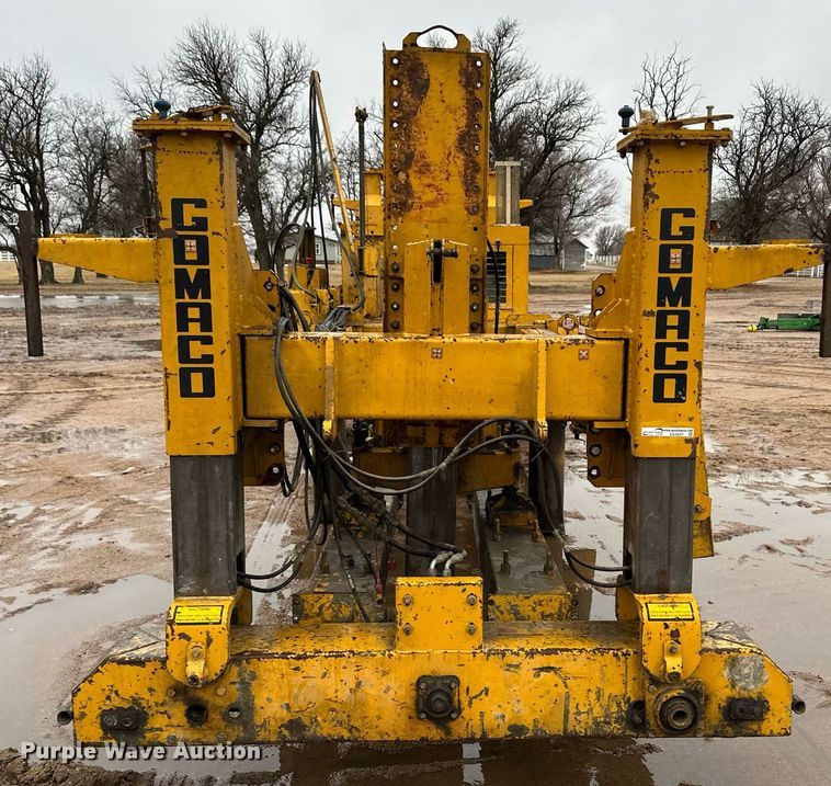 image for item EK9897 Gomaco LS-300 slipform paver