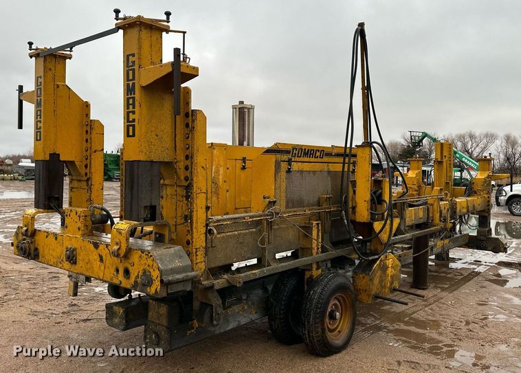 image for item EK9897 Gomaco LS-300 slipform paver