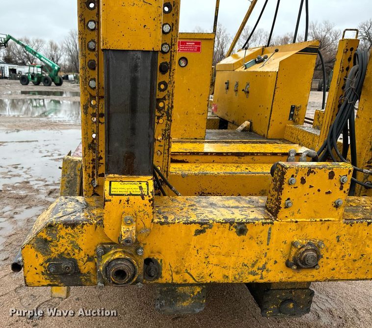 image for item EK9897 Gomaco LS-300 slipform paver