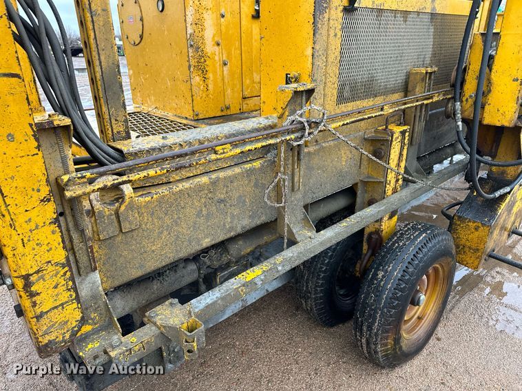 image for item EK9897 Gomaco LS-300 slipform paver