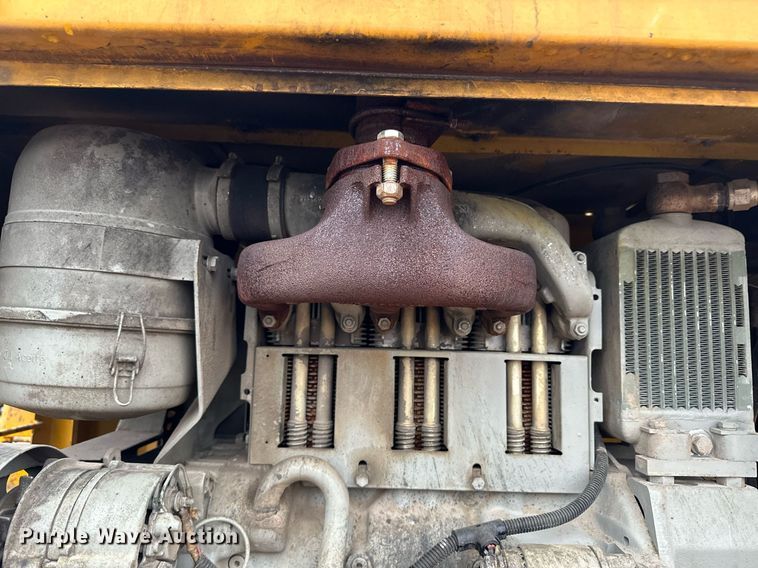 image for item EK9897 Gomaco LS-300 slipform paver