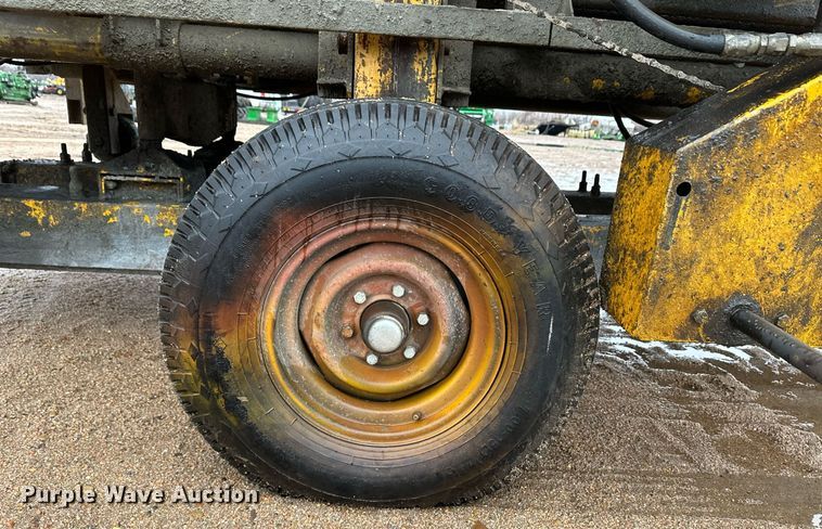 image for item EK9897 Gomaco LS-300 slipform paver