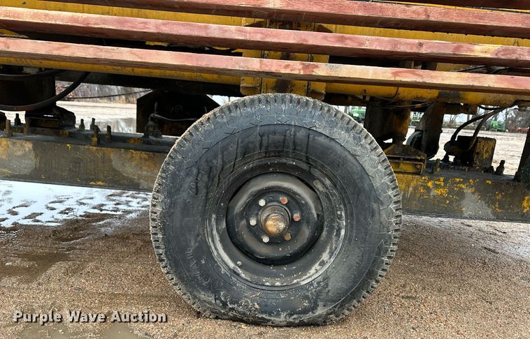 image for item EK9897 Gomaco LS-300 slipform paver