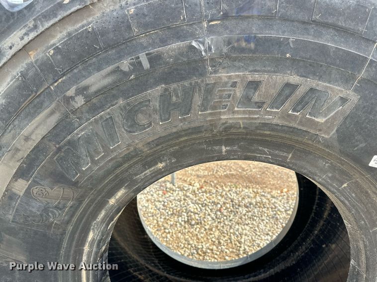 image for item IB9280 (4) Michelin XHA2 tires
