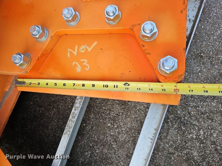 image for item IO9792 Suihe  skid steer tree shear