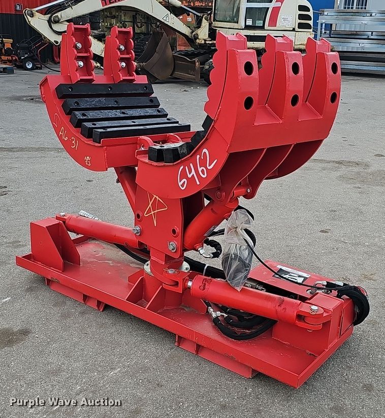 image for item IO9797 Handy Attachments  skid steer pole clamp