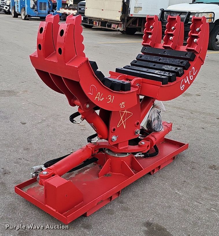 image for item IO9797 Handy Attachments  skid steer pole clamp