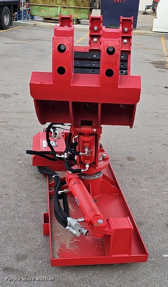 image for item IO9797 Handy Attachments  skid steer pole clamp