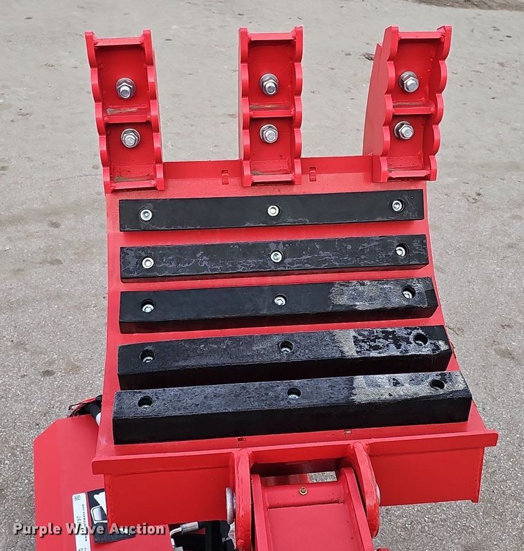 image for item IO9797 Handy Attachments  skid steer pole clamp