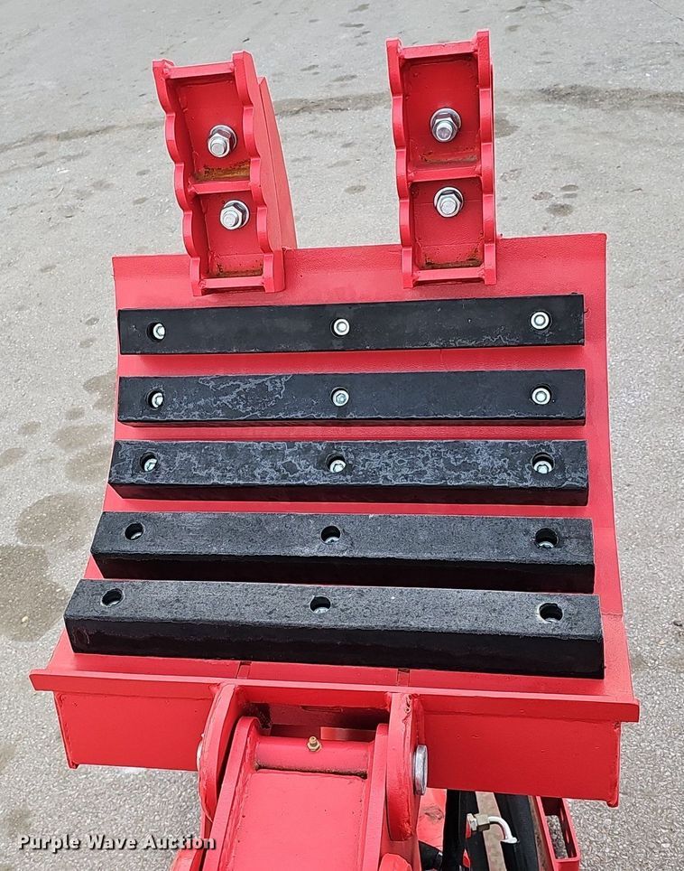 image for item IO9797 Handy Attachments  skid steer pole clamp