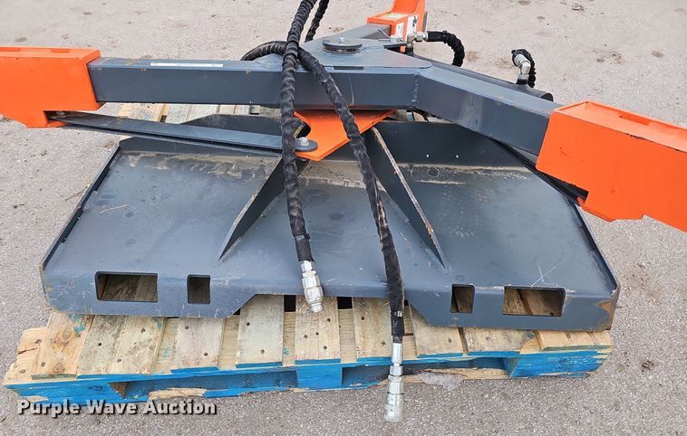 image for item IO9798 2023 Raytree RMTG70  tire grabber