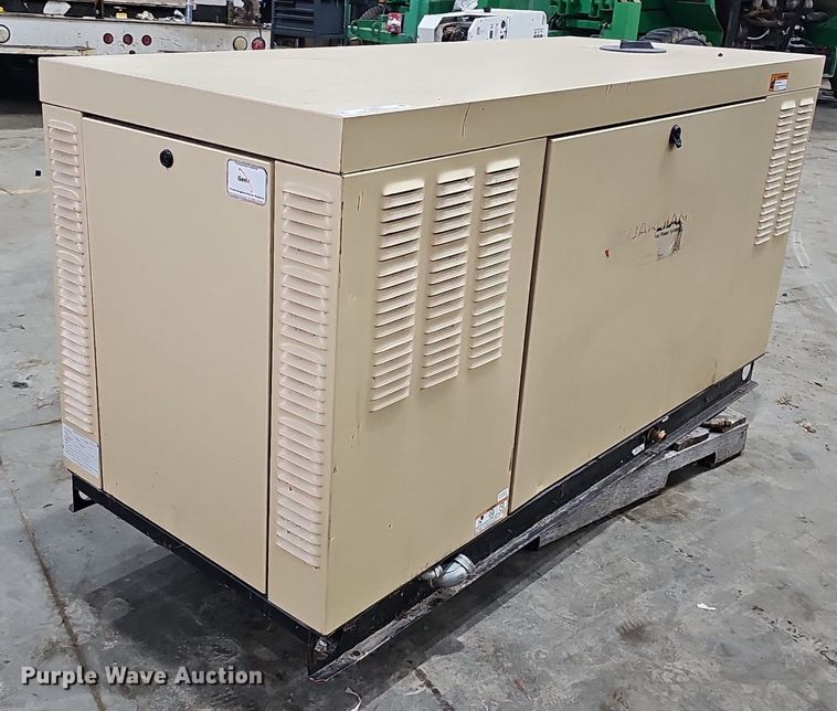 image for item IO9803 2006 Generac 0052100  generator
