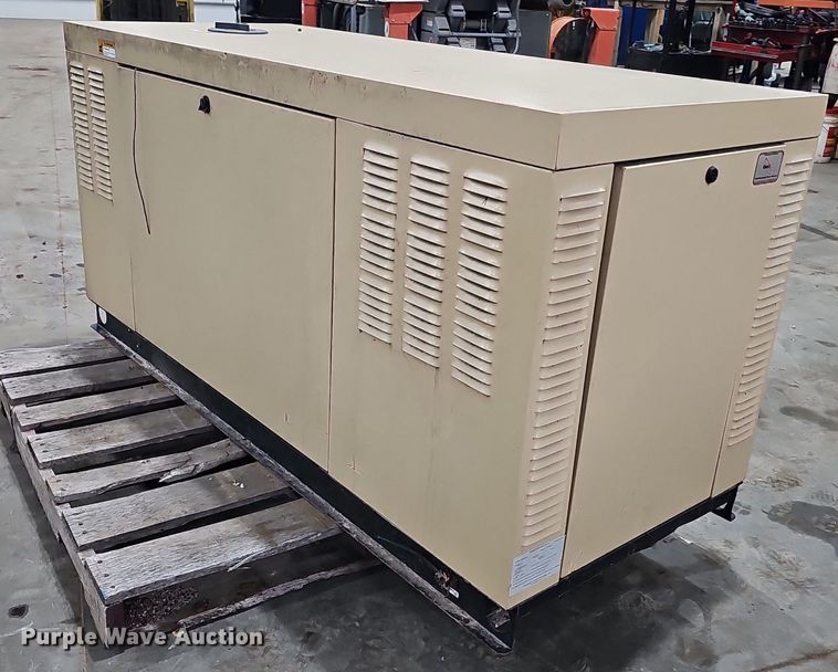 image for item IO9803 2006 Generac 0052100  generator