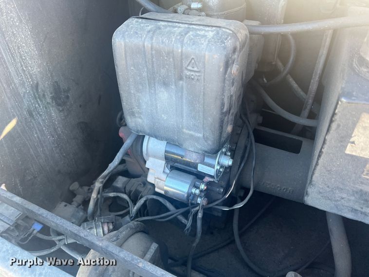 image for item JT9040 2003 X-L 110 HDG  lowboy equipment trailer