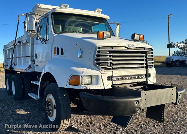 image for item KH9673 2007 Sterling L-Line  dump truck