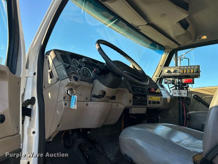 image for item KH9673 2007 Sterling L-Line  dump truck