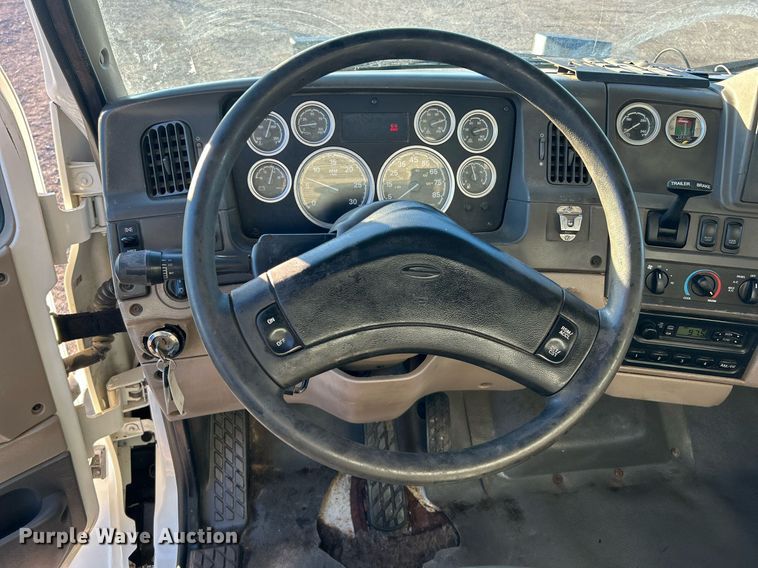 image for item KH9673 2007 Sterling L-Line  dump truck