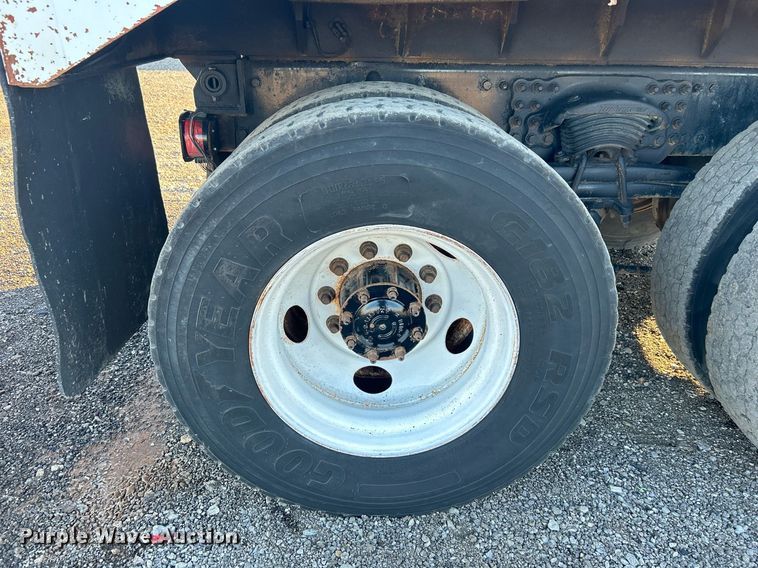 image for item KH9673 2007 Sterling L-Line  dump truck