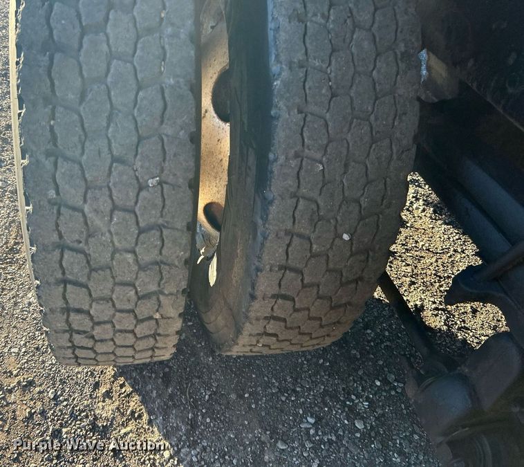 image for item KH9673 2007 Sterling L-Line  dump truck