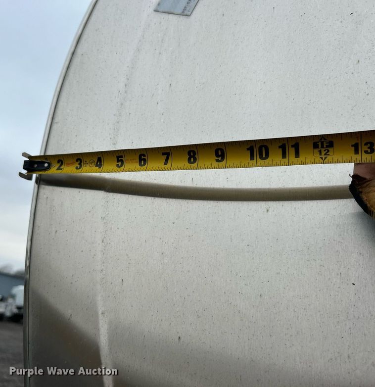 image for item KH9686 2015 Kenworth T800 tank truck