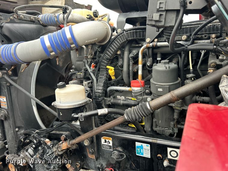 image for item KH9686 2015 Kenworth T800 tank truck