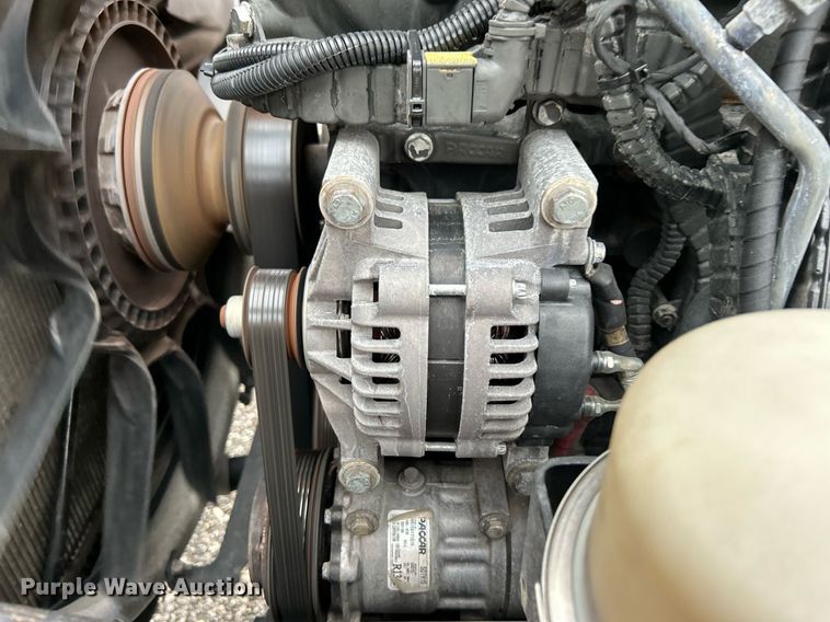 image for item KH9686 2015 Kenworth T800 tank truck