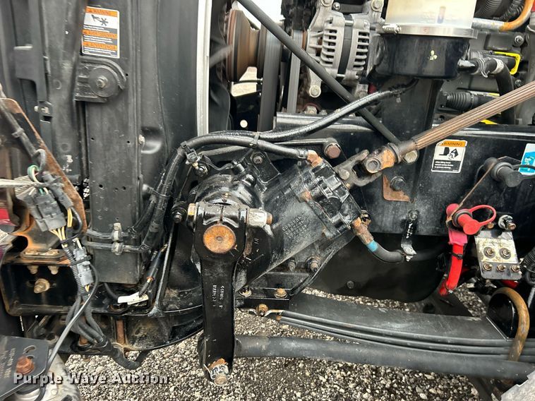 image for item KH9686 2015 Kenworth T800 tank truck