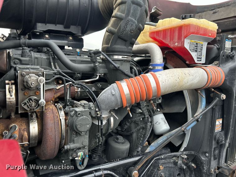 image for item KH9686 2015 Kenworth T800 tank truck