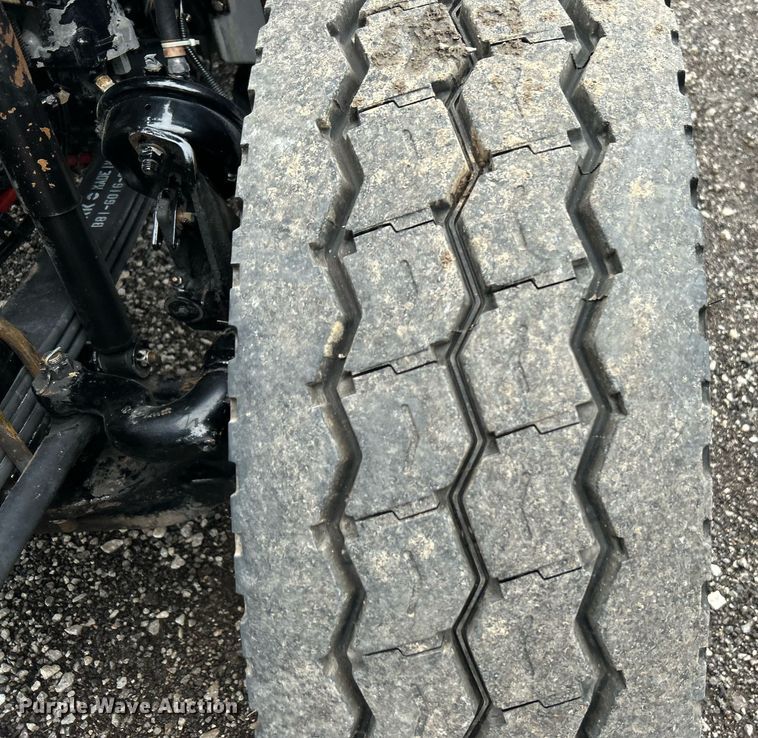 image for item KH9686 2015 Kenworth T800 tank truck