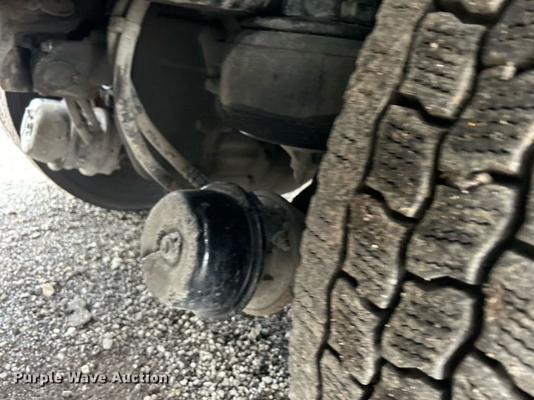 image for item KH9686 2015 Kenworth T800 tank truck