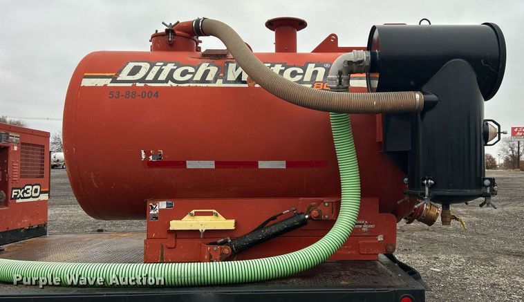 image for item KH9689 2009 Ditch Witch FX30  vacuum excavator