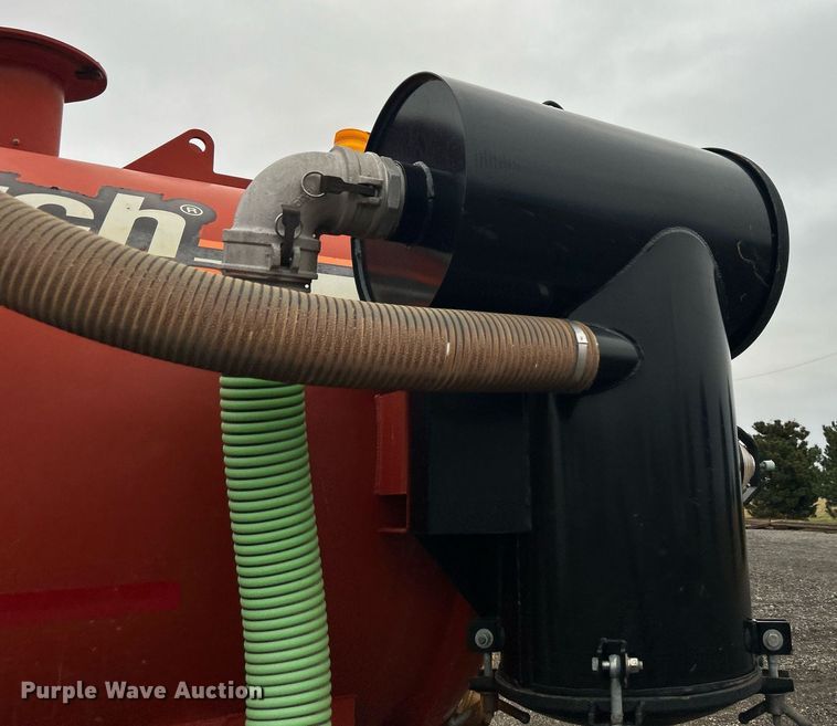 image for item KH9689 2009 Ditch Witch FX30  vacuum excavator