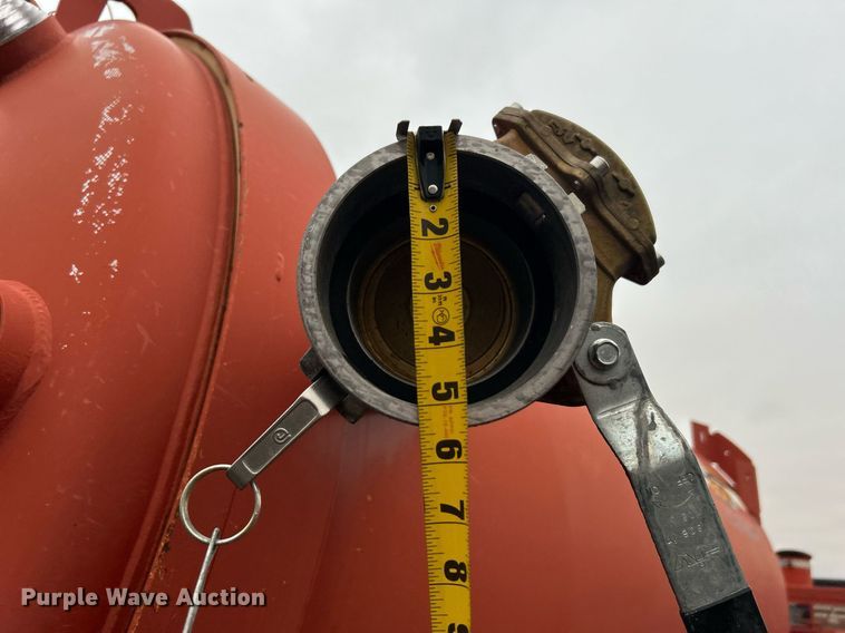 image for item KH9689 2009 Ditch Witch FX30  vacuum excavator