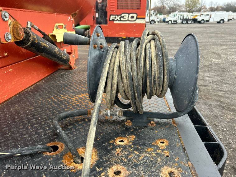 image for item KH9689 2009 Ditch Witch FX30  vacuum excavator