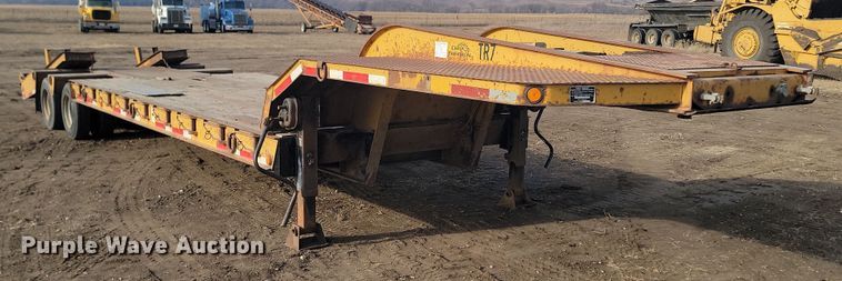 image for item KT9654 1994 Etnyre Lowboy 30  equipment trailer