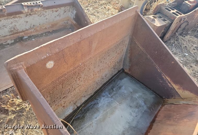 image for item KT9901 44" W excavator bucket