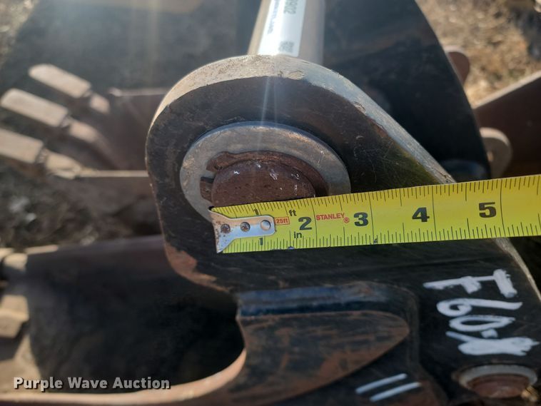 image for item KT9902 (3) backhoe buckets