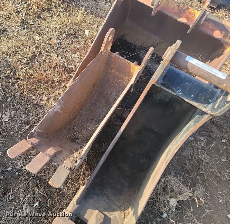 image for item KT9902 (3) backhoe buckets