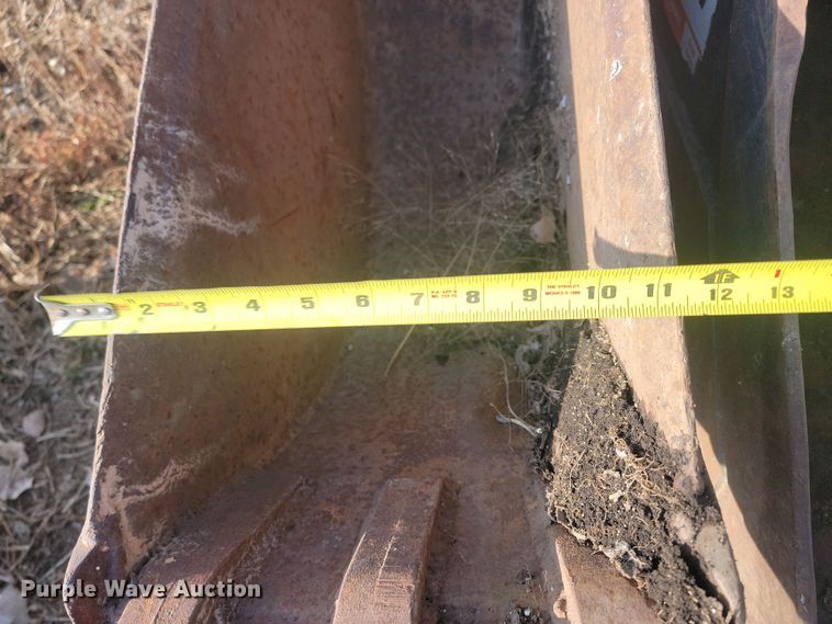 image for item KT9902 (3) backhoe buckets