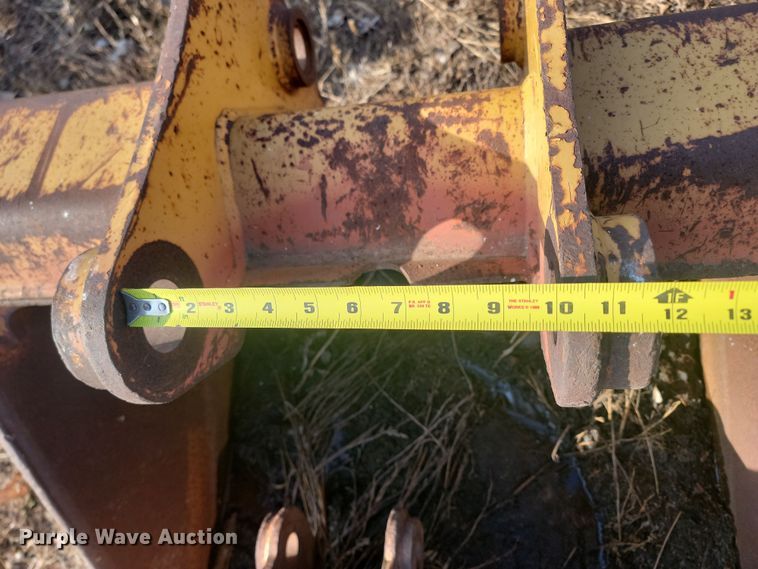 image for item KT9902 (3) backhoe buckets