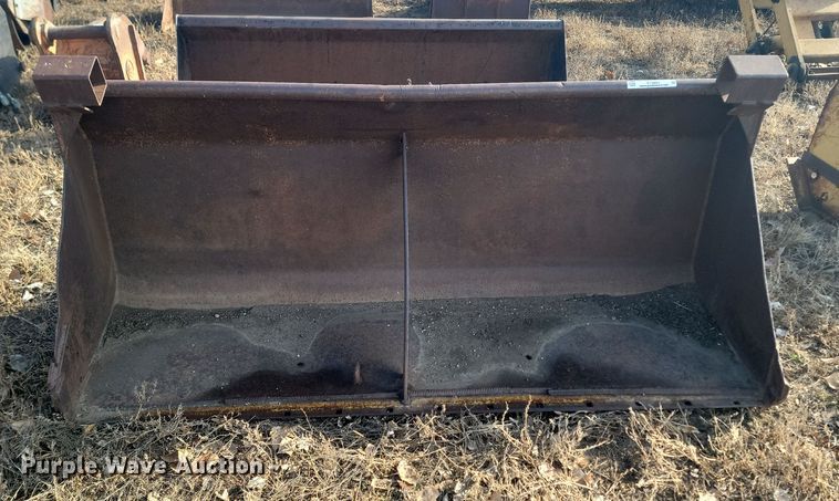 image for item KT9903 84" W skid steer bucket
