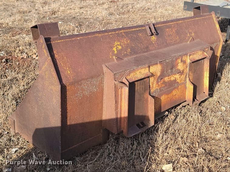 image for item KT9903 84" W skid steer bucket
