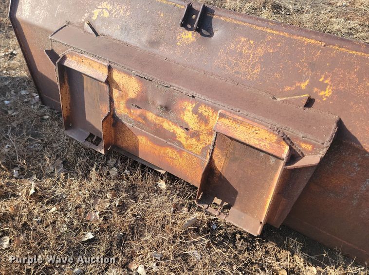 image for item KT9903 84" W skid steer bucket