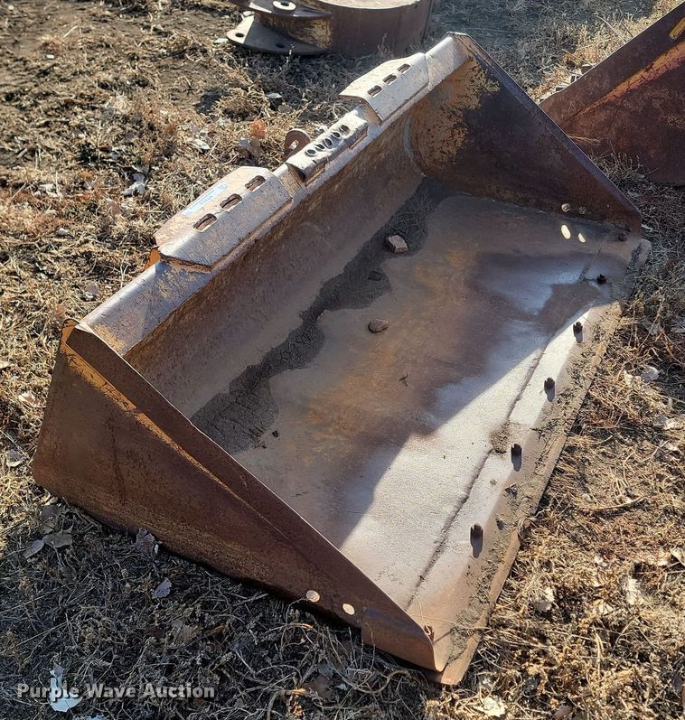 image for item KT9905 71" W skid steer bucket
