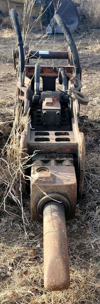 image for item KT9911 NPK  breaker