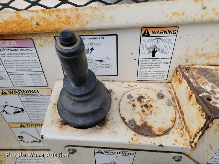 image for item KT9919 2005 Terex TH1056C  telehandler