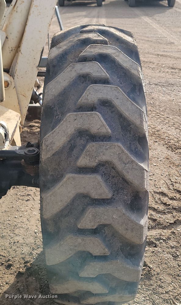 image for item KT9919 2005 Terex TH1056C  telehandler